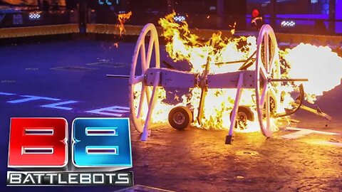 HIT ME! HIT ME MORE! | Huge vs Free Shipping | BattleBots