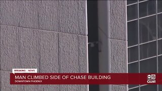 Man climbed side of Chase Tower in Phoenix