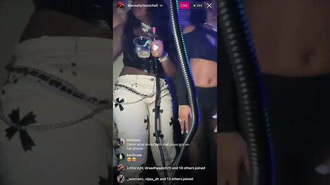 Lyric Michell Instagram Live: Lyric In The Club With Glorilla & Her Baddie Friends 31.01.23. PT.1