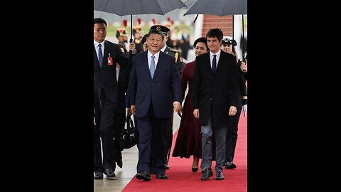 President Xi Jinping and Madame Peng Liyuan arrived in France for State Visit