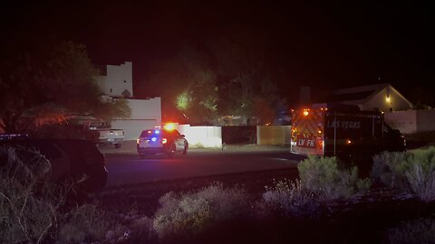 Woman barricaded with weapon in tree in Centennial, Las Vegas