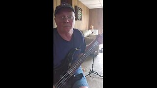 Tom Petty swinging cover on bass