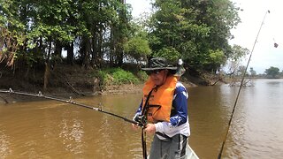 Pescaria no Amazonas
