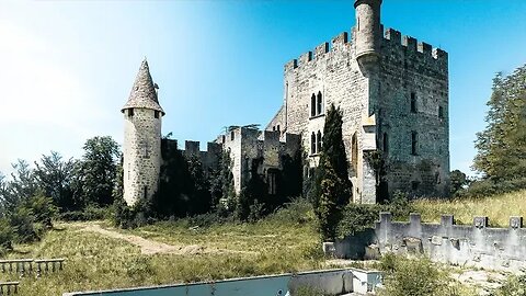 Abandoned Millionaires Mansion Harry Potter Castle (Chateau Wizard)