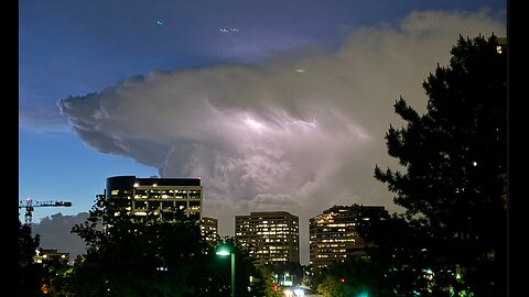 Destructive storm with baseball size hail moving near Denver International Airport