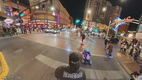 🛴💨💯🤙Electric Scooter Tour: Esk8Con 2024 Opening Group Ride...Downtown Las Vegas...😎Hype Version