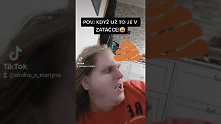 KDYŽ už TO je v ZATÁČCE! 😲🤣🧻 #funny #tiktok #shorts