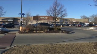 Neighbors react to Timmerman Plaza Walmart closing