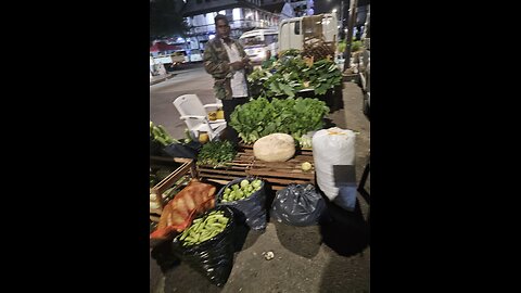 Walk on the market in Suriname