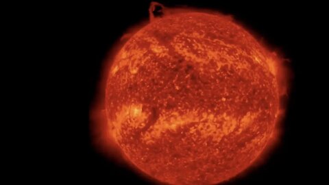 Strange unprecedented polar vortex spotted around the sun's north pole!