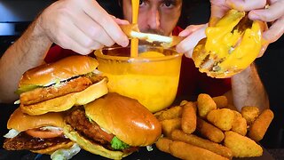 CHEESE SAUCE BURGER KING FEAST! BBQ FRIED CHICKEN CHEESE STICKS JALAPENO POPPERS * ASMR NO TALKING *