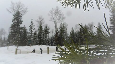 Pond Hockey AMBIANCE - The Off-Grid Experience