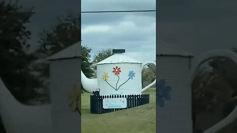 Unofficial World's Largest Teapot Navasota TX #teapot #unofficial #Largest #roadside #attraction