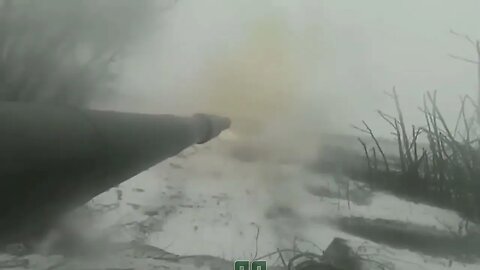 Footage of the offensive of the Brave near Svatovo anti aircraft guns and tanks support the infantr