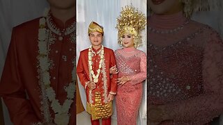 Tampan & Cantik ! Pengantin Memakai Pakaian Adat Palembang Modifikasi #short #shorts #shortvideo