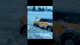 Traxxas Trx4 bronco 2021 Extreme Slush Bashing #traxxas #trx4 #bronco #rccar #prolineracing #shorts