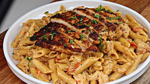 One-Pot Chicken Alfredo Pasta