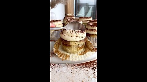 Julie Marie | easy recipes for home bakers | Tiramisu Cupcakes! Super soft