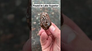 Finding High Quality Galaxy Stone (AGATE HOST ROCK) in Lake Superior #shorts