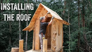 S2 EP9 | HOBBIT STYLE COMPOST TOILET | INSTALLING THE ROOFING