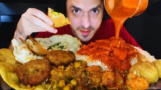 INDIAN FOOD FEAST Mukbang! Chicken Tikka, Samosa, Poori, Naan, Aloo | Nomnomsammieboy