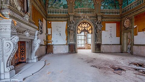 Abandoned Millionaires Family Mansion With Grand Ball Room