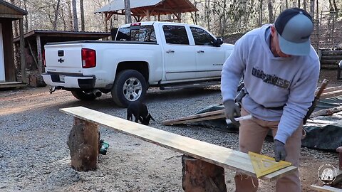 EXTERIOR SIDING ON CABIN FRONT COMPLETE | TIMBER FRAME CABIN | WOODWOORK