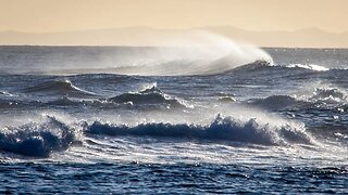 Relaxing Ocean Wave Sounds for Sleeping