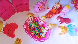 Mixing Candy In Magic Bathtub with Parls Toffee M&S Chocolate Gems Choco Bean Toyland Candy ASMR