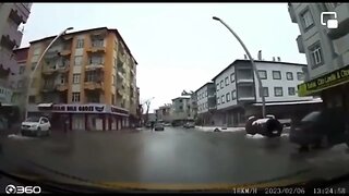 Dashcam footage of collapsing buildings in Turkey #shortvideo Like 👍 and Subscribe