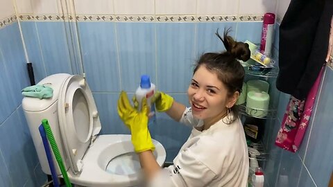 Bathroom cleaning