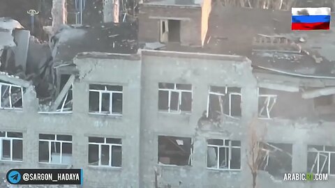 Russian apc suppression fire on a building in Bakhmut, it came under Russian after