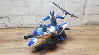 Den Knight Collectibles Episode 61: Power Rangers Lightning Collection Time Force Blue+Vector Cycle