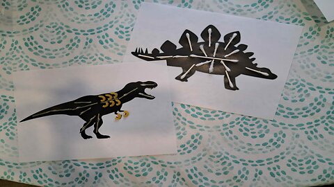 Dinosaur Fossil Craft | K5 and Elementary Craft | Homeschool Craft | Cheap and Easy Art Project