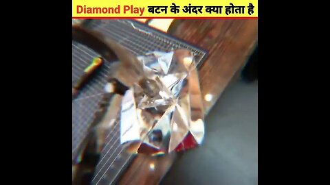 Diamond Play Button के अंदर क्या होता है 😱 #shorts #viralshorts #trending