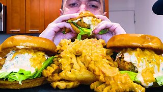 ASMR CHEESE SAUCE SHRIMP BURGERS AND CRAB FRIES ! MUKBANG * NO TALKING * NOMNOMSAMMIEBOY