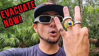 🌀 HURRICANE Hitting River! We Find Expensive Jewelry Underwater