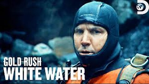 Dustin Dives for the Big Gold Gold Rush White Water Discovery