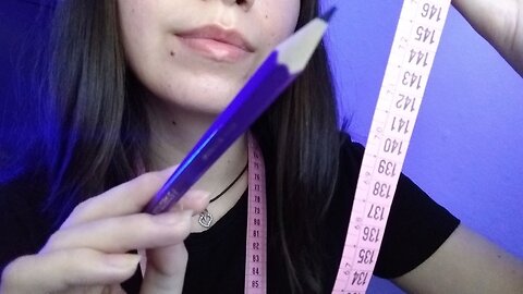 ASMR - Medindo e desenhando no seu rosto 🎨 (personal attention)