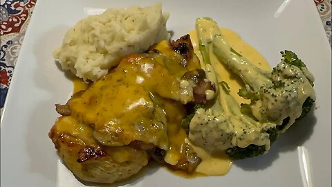 CopyCat Recipe for Outback Steakhouse’s Alice Springs Chicken 🐔