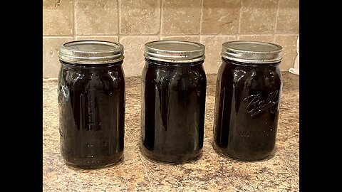 Short How-To: Make Cold Brew Coffee In A Mason Jar