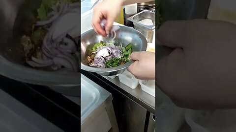 The ultimate Thai Mushroom Salad 🔥🌶️🇹🇭🍄🍄🍄