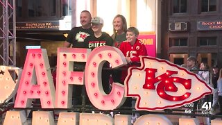 Chiefs fans celebrate team success at Union Station