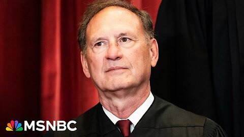 Ruth Marcus: Alito is ‘hanging his wife out to dry’ over flag controversy