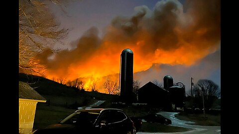 Biden admin insists Ohio air is safe after chemical explosion sparks fears