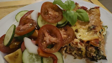 Spinach & Ricotta Cheese Cannelloni With Black Russian Tomato Salad