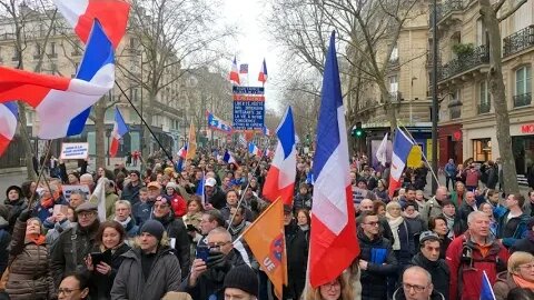 Manifestation de la "Marche nationale pour la Paix" à Paris le Dimanche 12 Février 2023 - Vidéo 4