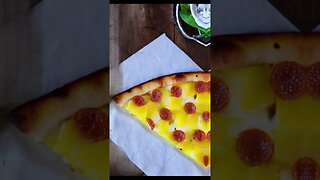 Pineapple on pizza is a delicious topping and should not be controversial.