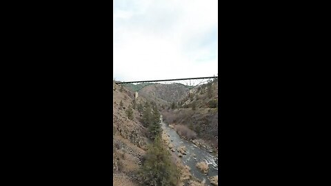 Looking around Pioneer Bridge