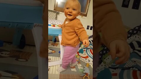 Dancing Baby DJ 👶🤣 Hilariously Cute 9 Month Old